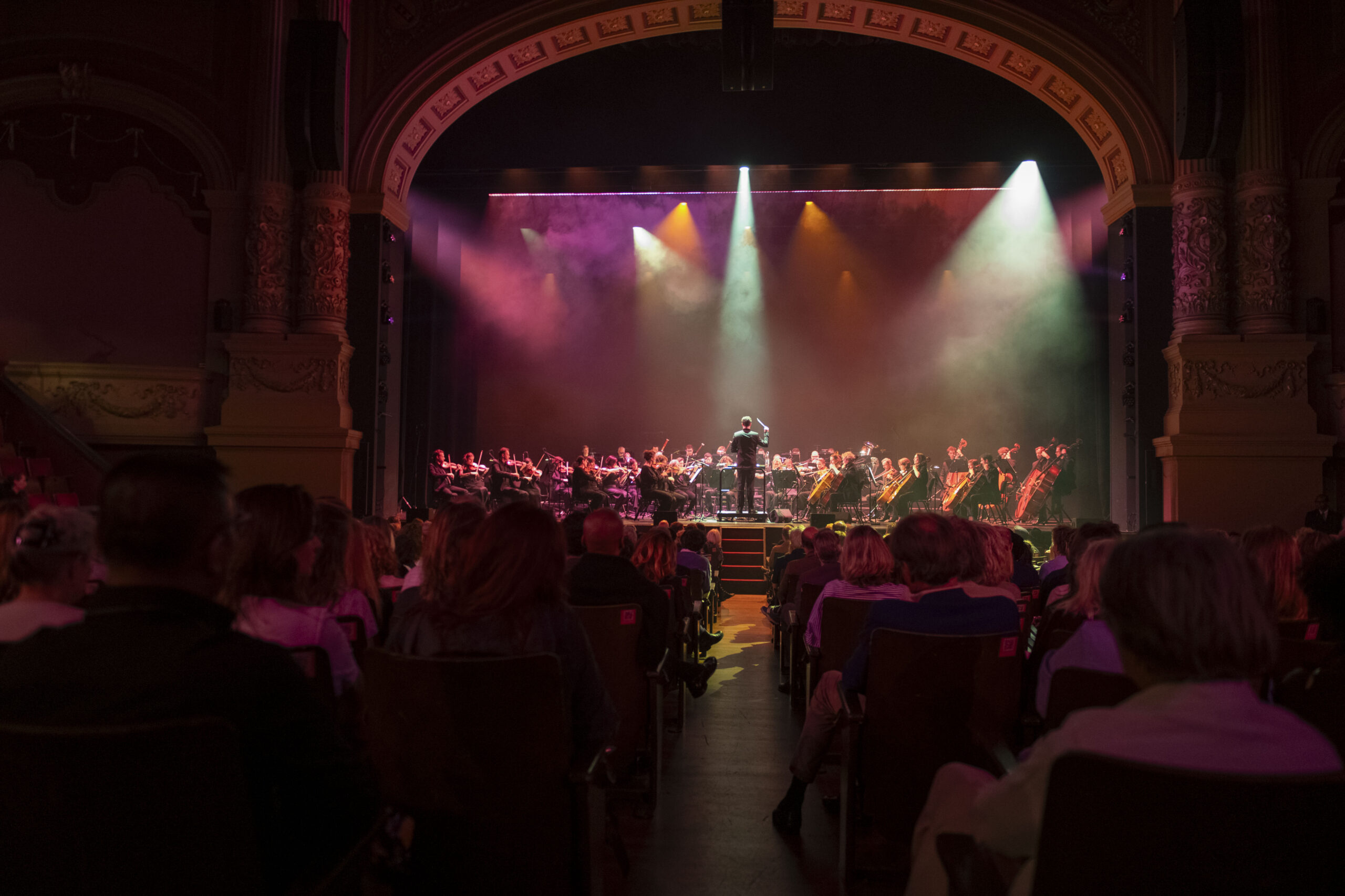 Spannende opening HF met west-oosterse klanken